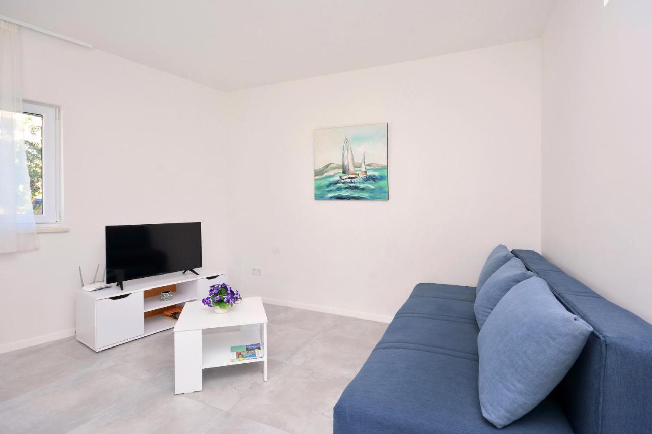 Seas The Day Apartments Podstrana Exteriér fotografie